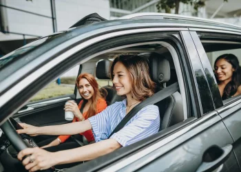 6 Car Insurance Tips for New Drivers